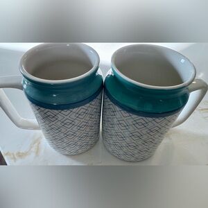 2-Elegant Blue and White Patterned 22oz Mugs